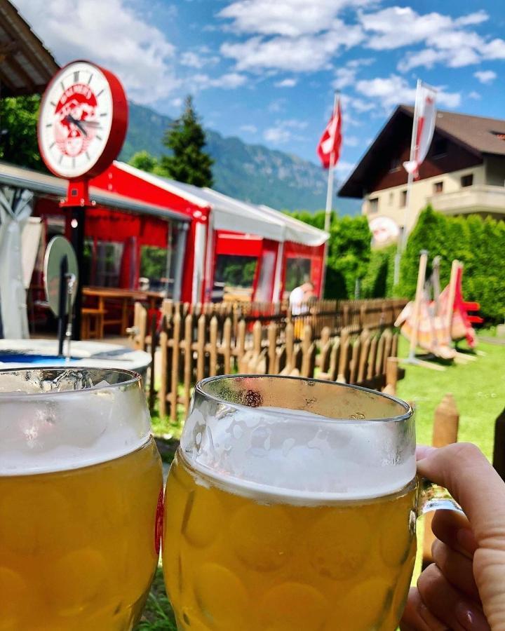 Balmers Hostel Unterseen Buitenkant foto