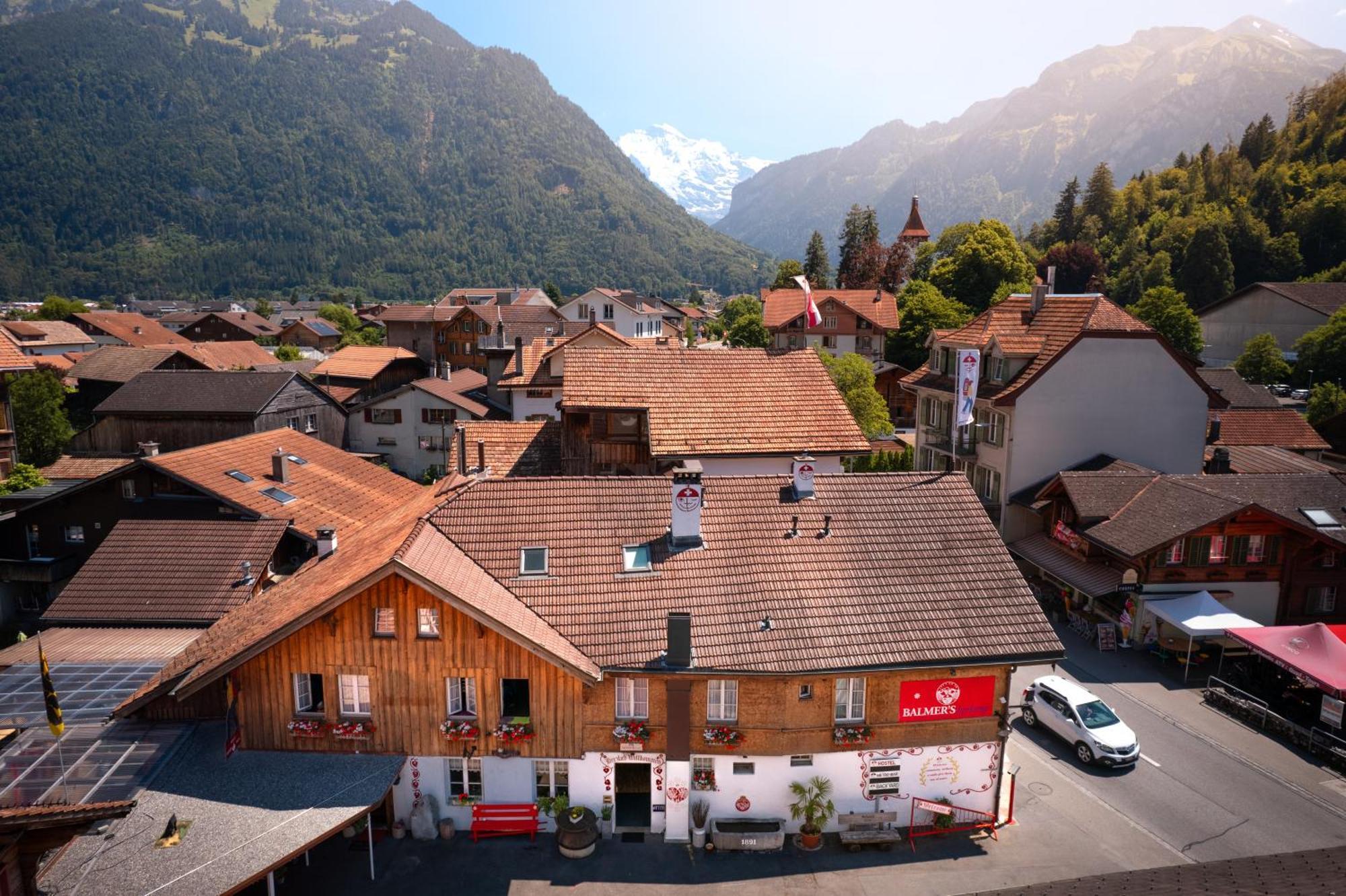 Balmers Hostel Interlaken Buitenkant foto